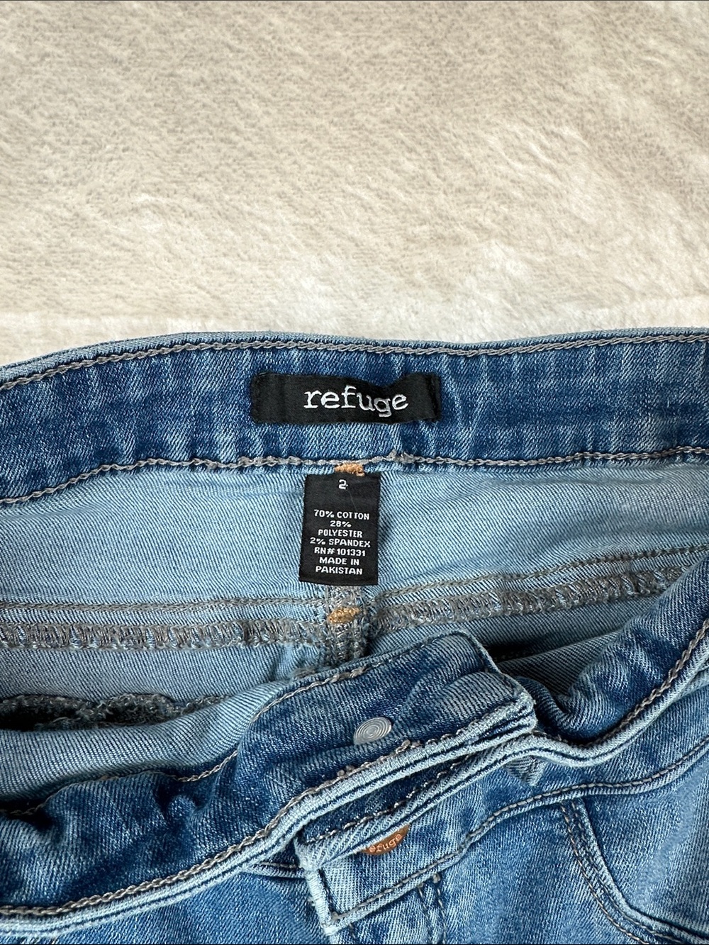 Refuge Mid Wash High-Rise Jegging-Fit Skinny Jeans - Picture 2 of 7